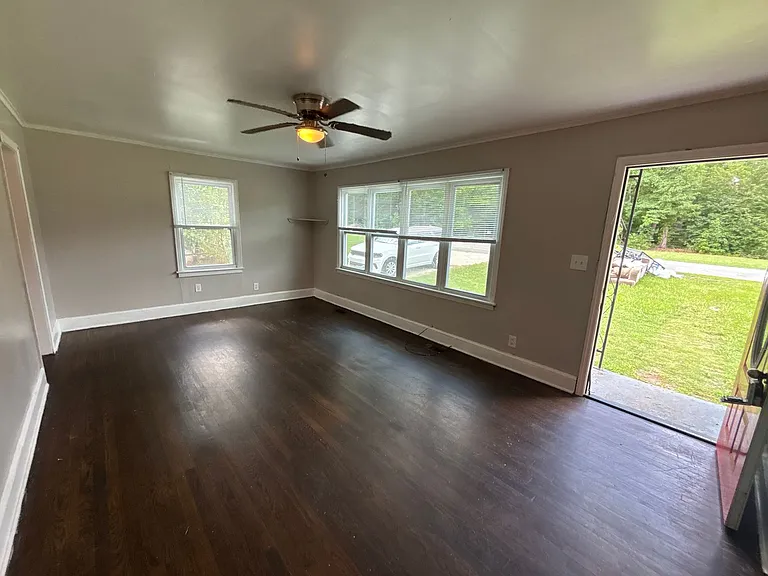 410 Blacksnake Rd — Photo 10