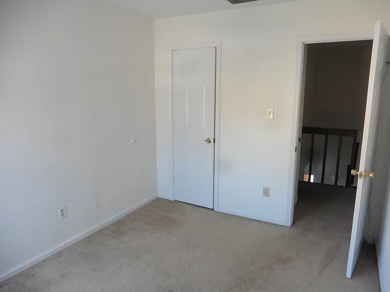 4856 Tunlaw Ct — Photo 15