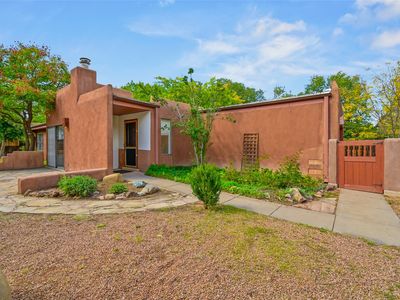 2239 Vuelta San Marcos, Santa Fe, NM, 87505