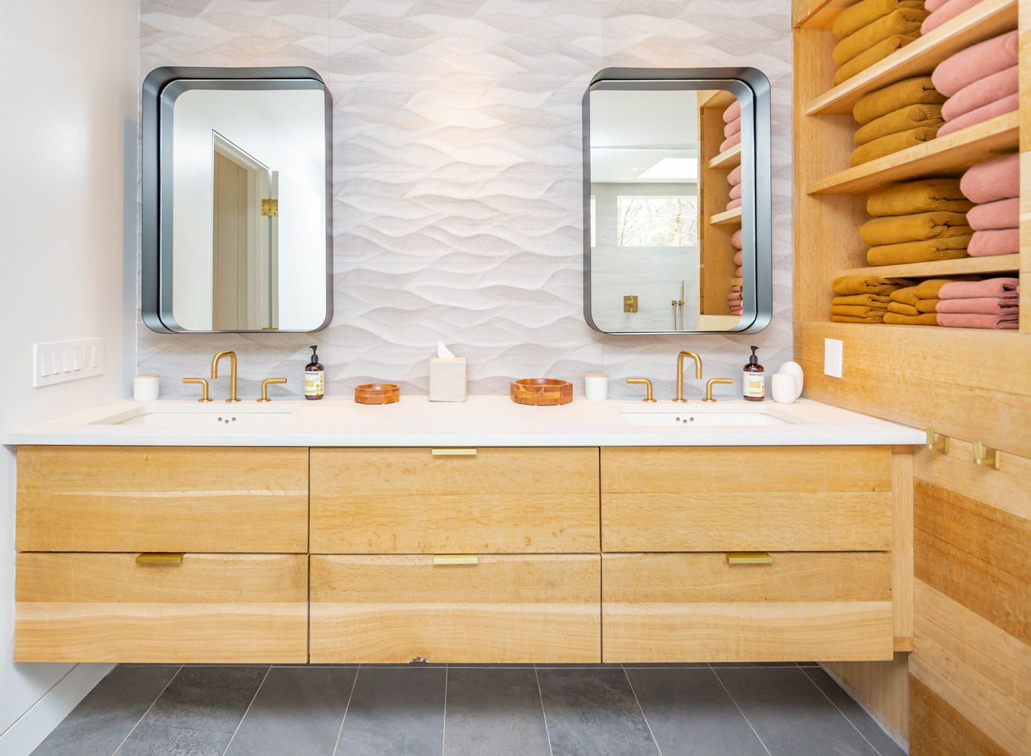  Shared Bathroom