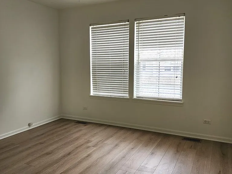 2884 Falling Waters Ln — Photo 22
