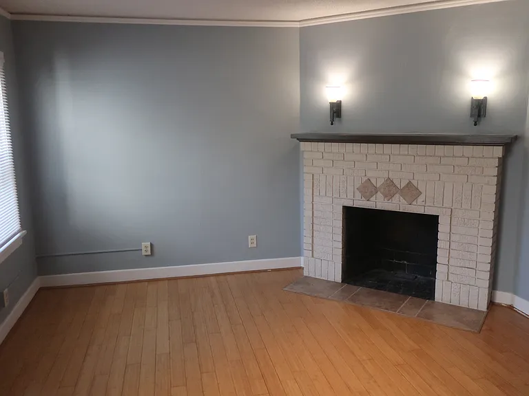 710 Monroe St #B — Photo 3
