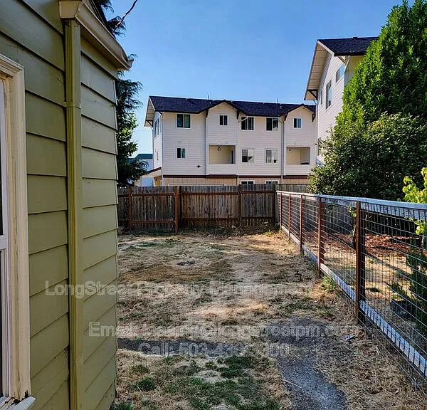 628 NW 19th St — Photo 13