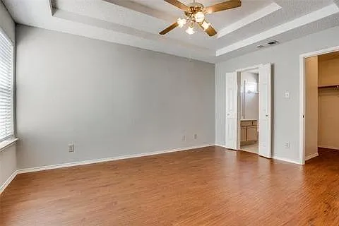 1627 Collin Dr — Photo 9