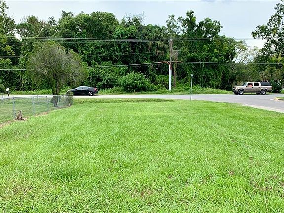 4th image of W Kennedy Blvd