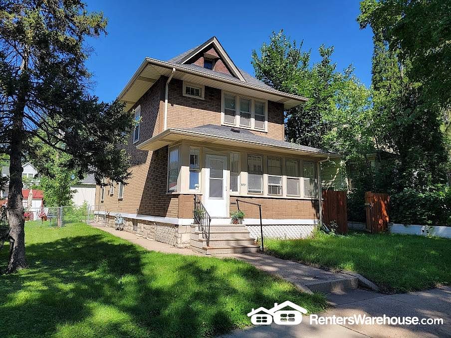 1st image of 679 Hawthorne Ave E #1