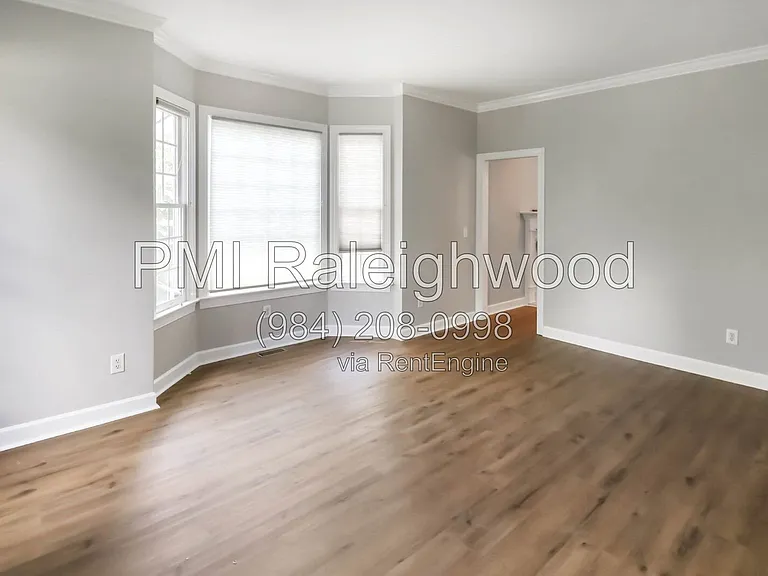 301 Perry Creek Dr — Photo 6