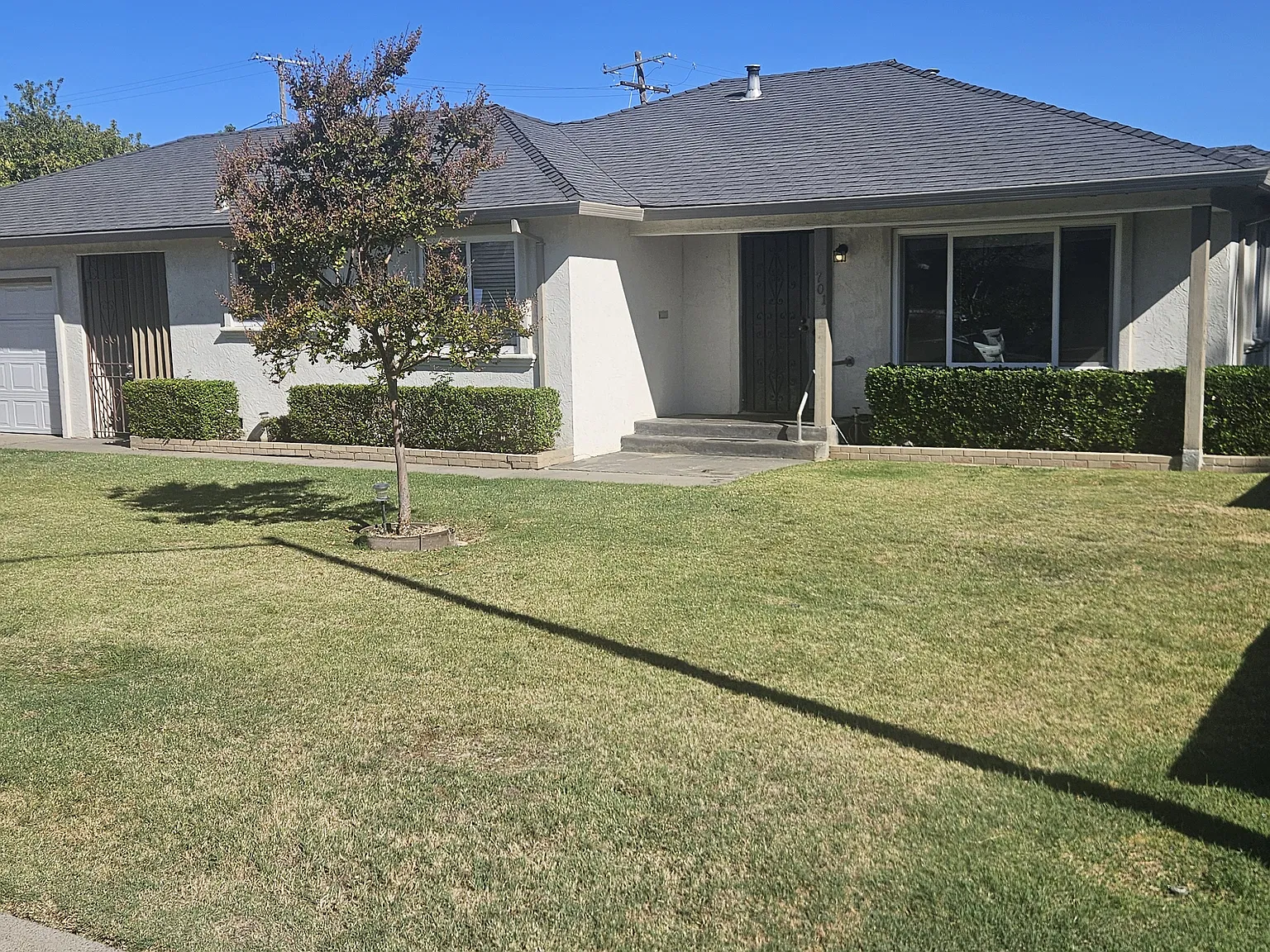 701 Park Street — Photo 3