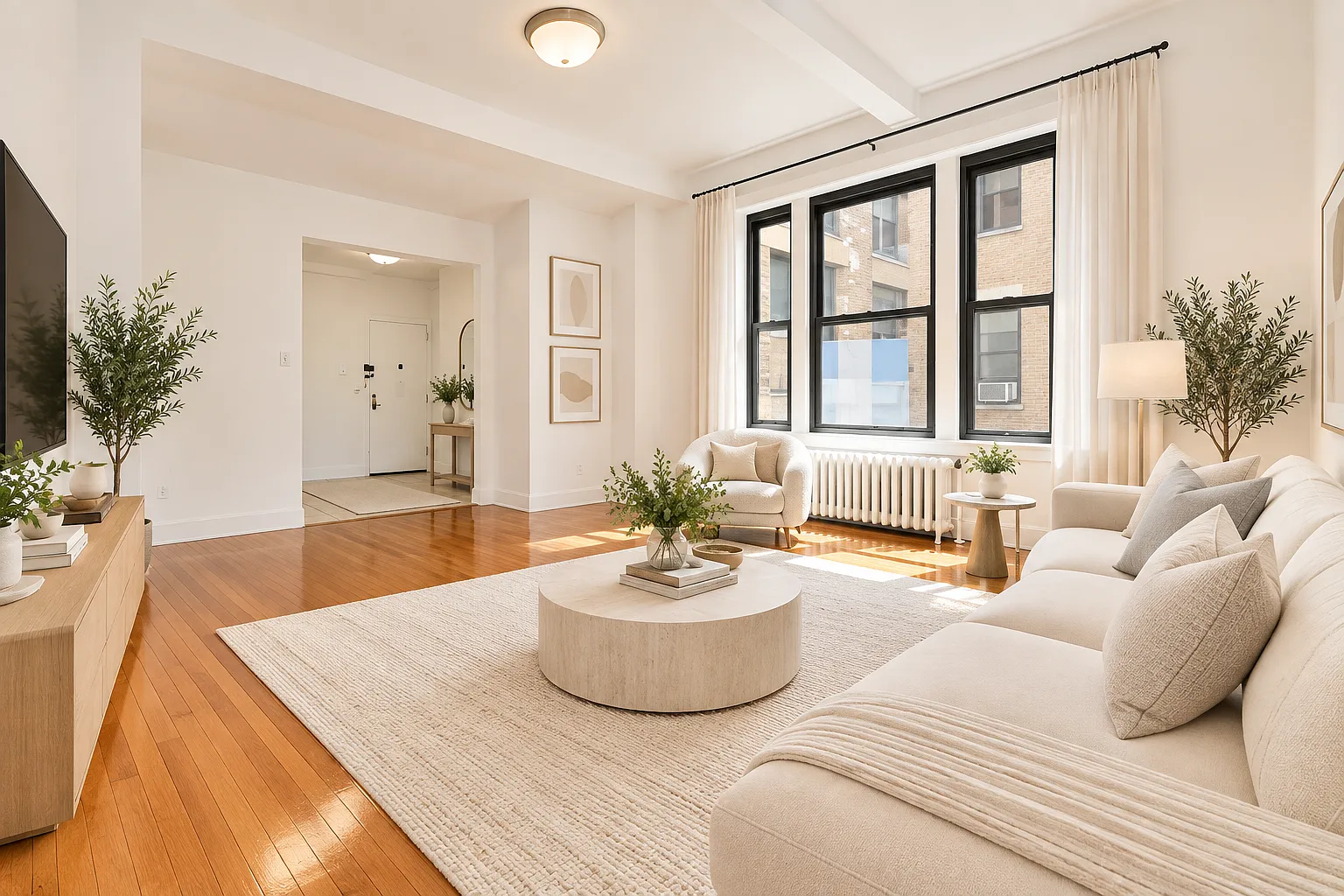 135 East 50th Street — Photo 1