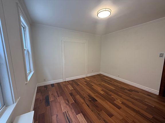 4th image of 20-51 27th St #1