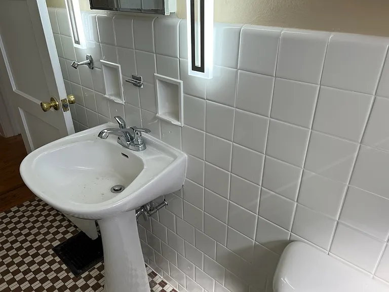 3023 Seneca Blvd — Photo 18