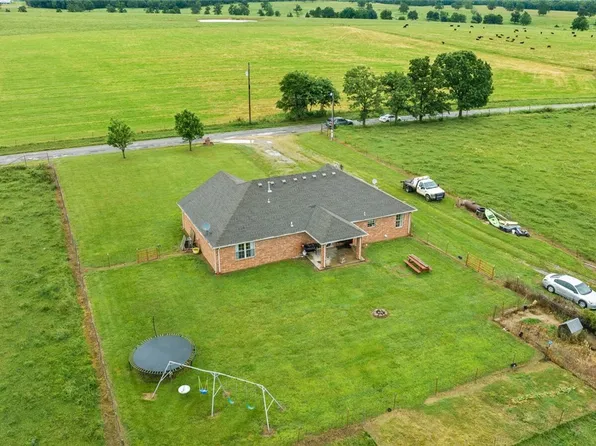 68896 S 4700th Rd, Westville, OK 74965