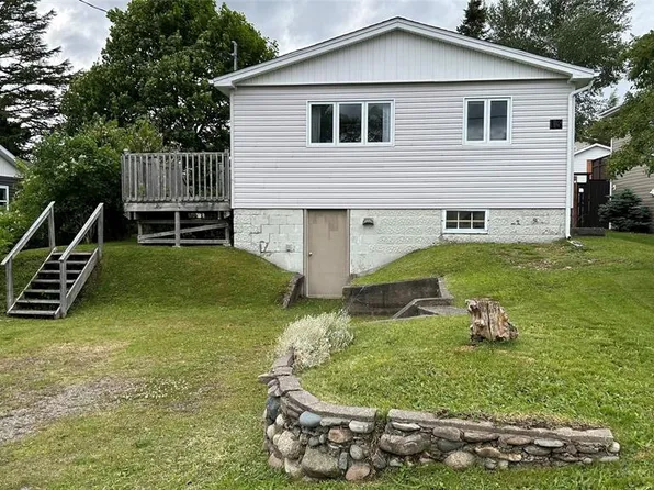 13 King Street, Stephenville, NL A2N2E5