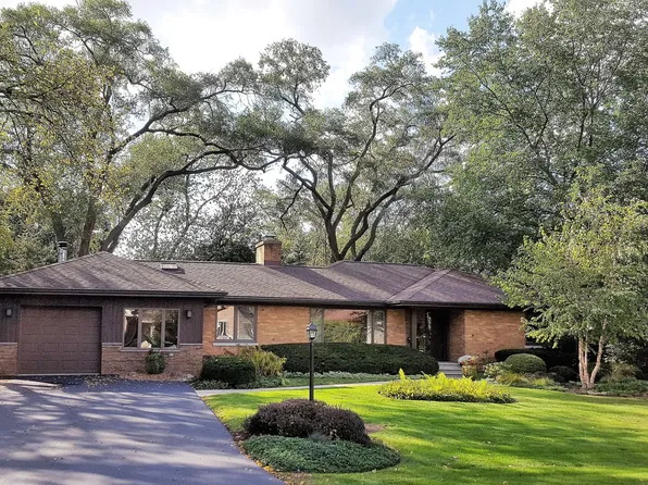 4N370 Hawthorne Ave, Bensenville, IL 60106