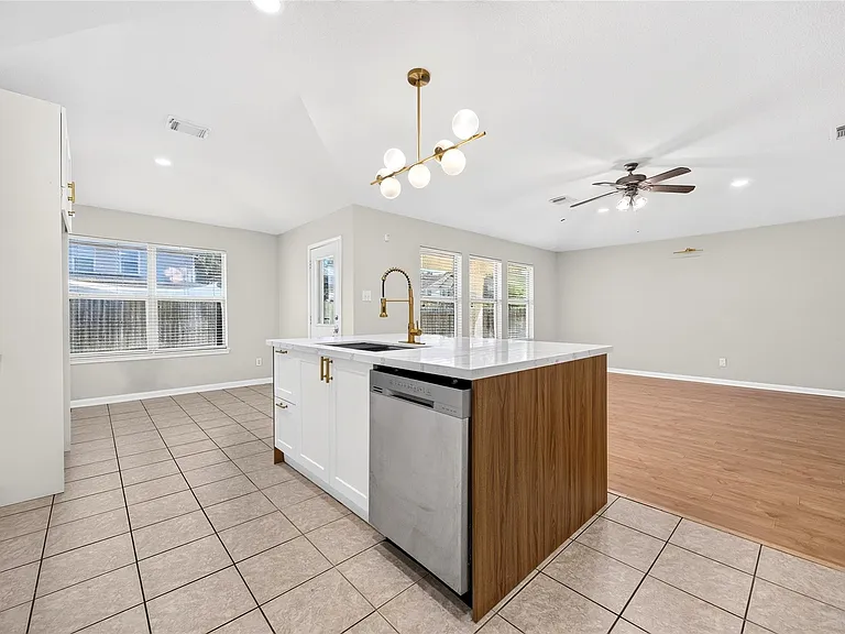 18211 Doral Rock Ct — Photo 22