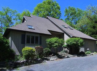 3413 Route 715, Henryville, PA 18332