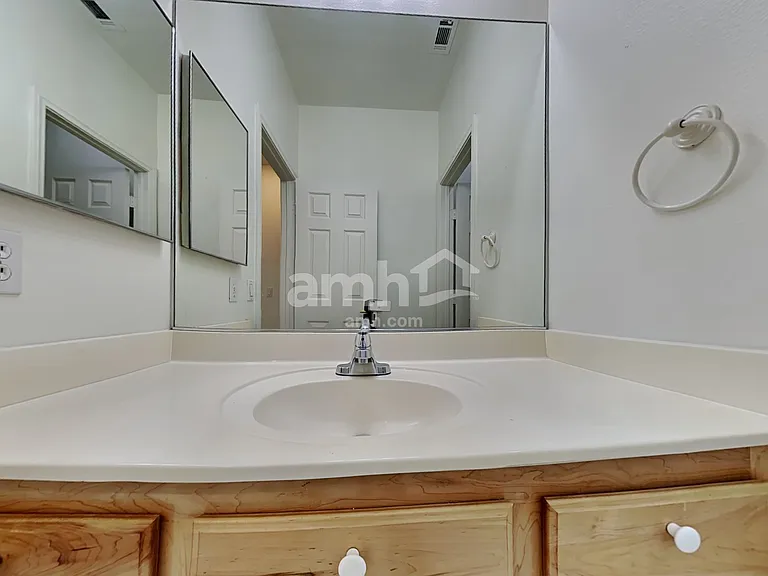 541 Kavanagh Pl — Photo 17