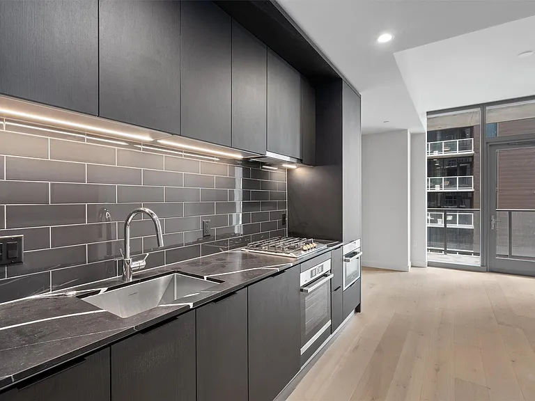 44 East Ave #2306 — Photo 1