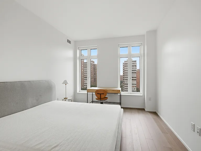 543 W 122nd St #8B — Photo 8