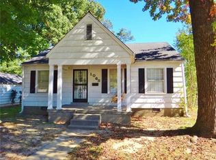 3032 P St SE, Washington, DC 20020