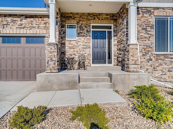 3rd image of 8767 Bross St