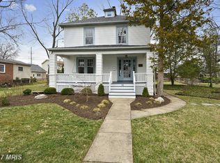 1925 N Van Buren St, Arlington, VA 22205