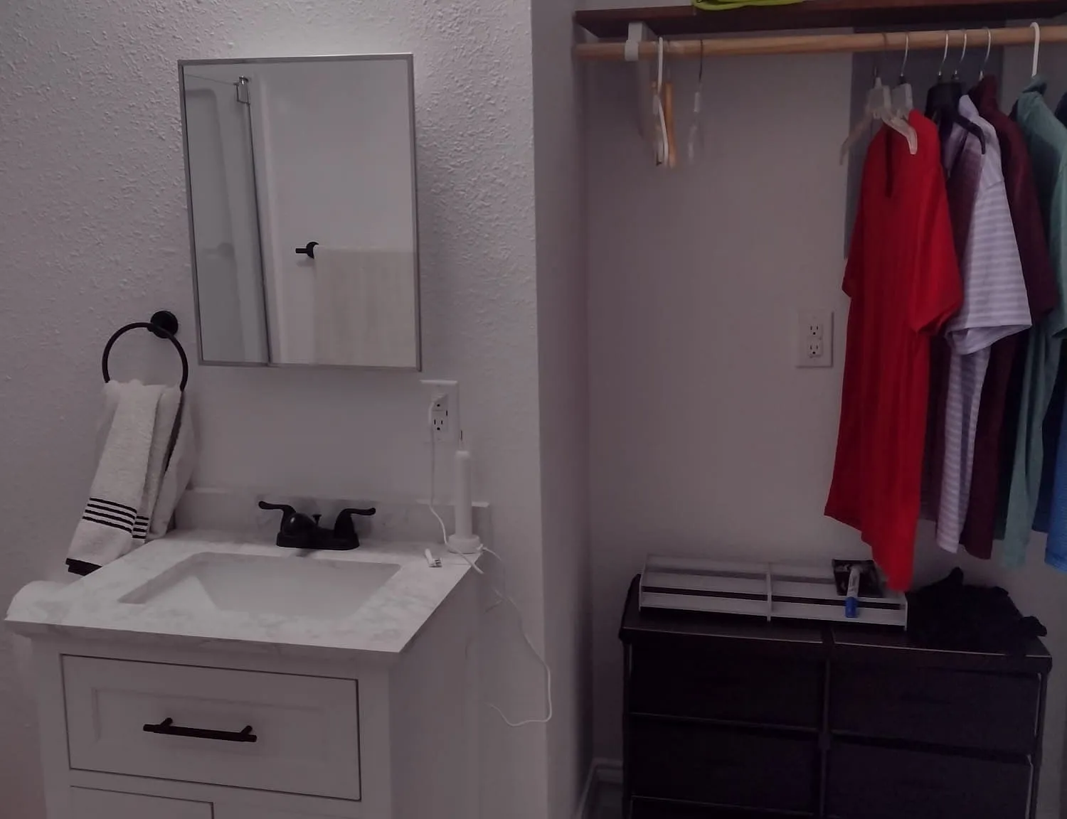 Studio, 400 sqft, $800 — Photo 2