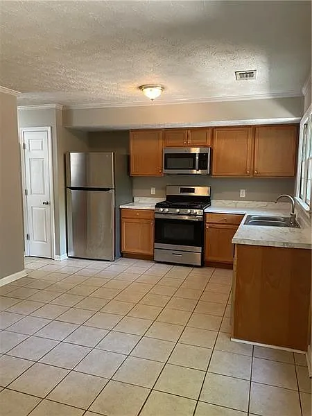 2 bed, 2.5 bath, $1,450 — Photo 4