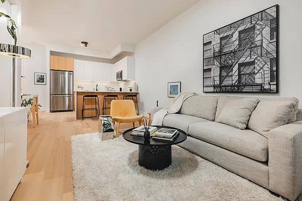 Rented by Nooklyn NYC LLC | media 8