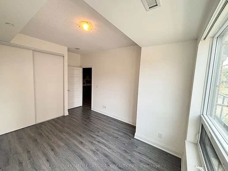 1 Uptown Dr #207 — Photo 25