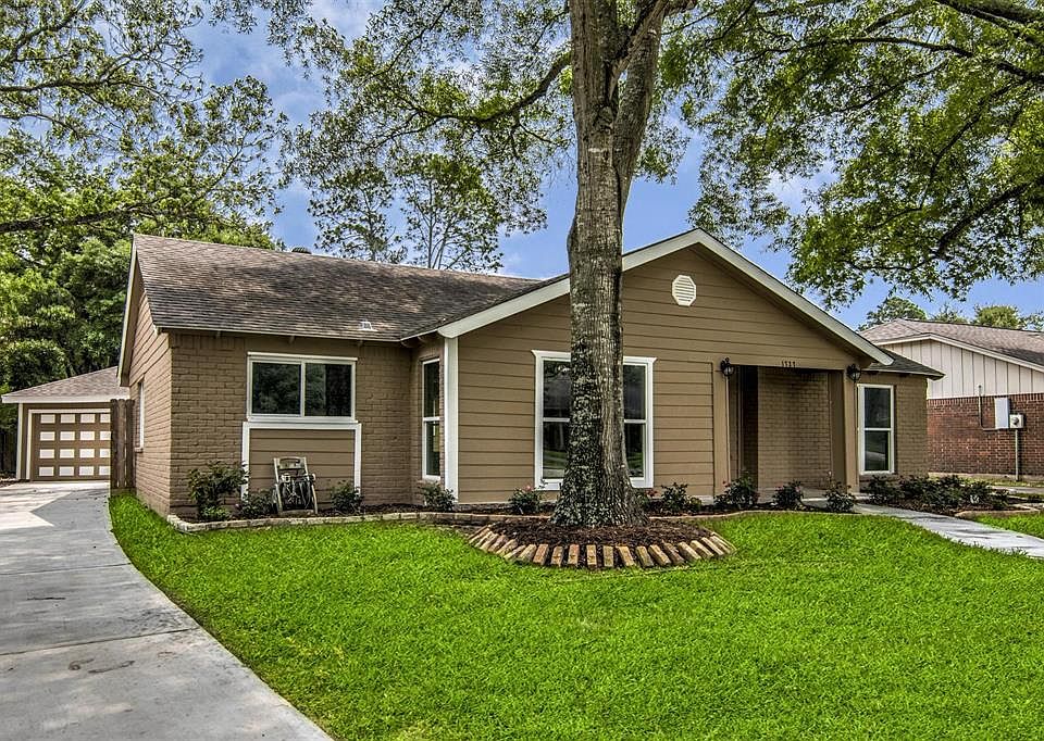 1st image of 1727 Ashford Hollow Ln