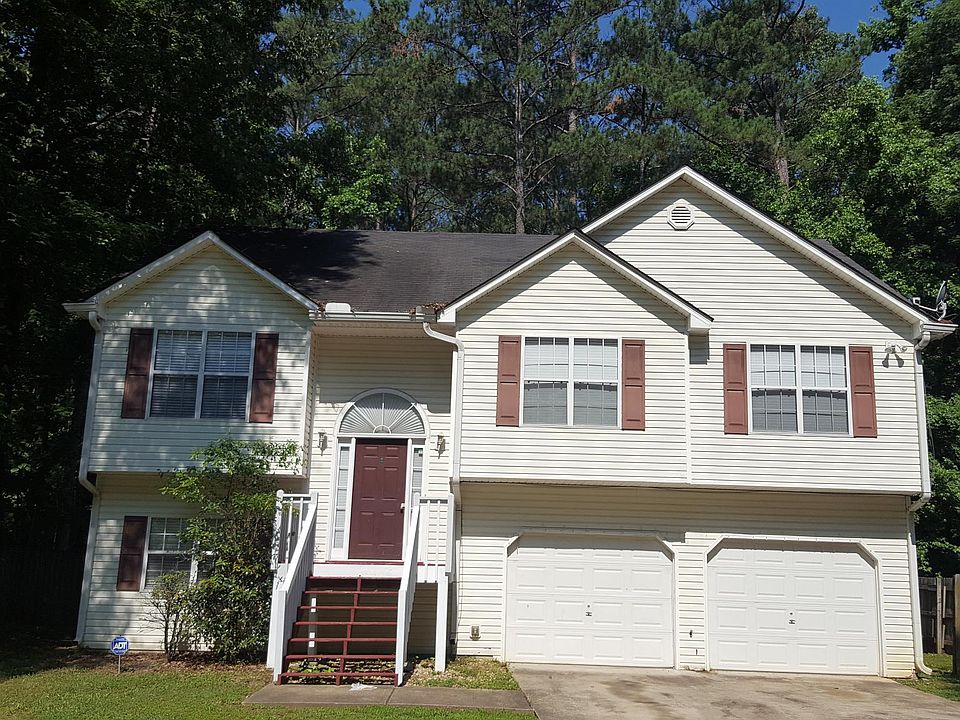 1st image of 2637 Fairfield Dr SW