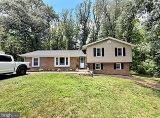 10372 Andrea Ln, La Plata, MD 20646