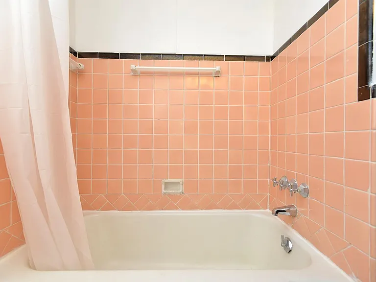 4968A Oleatha Ave — Photo 22