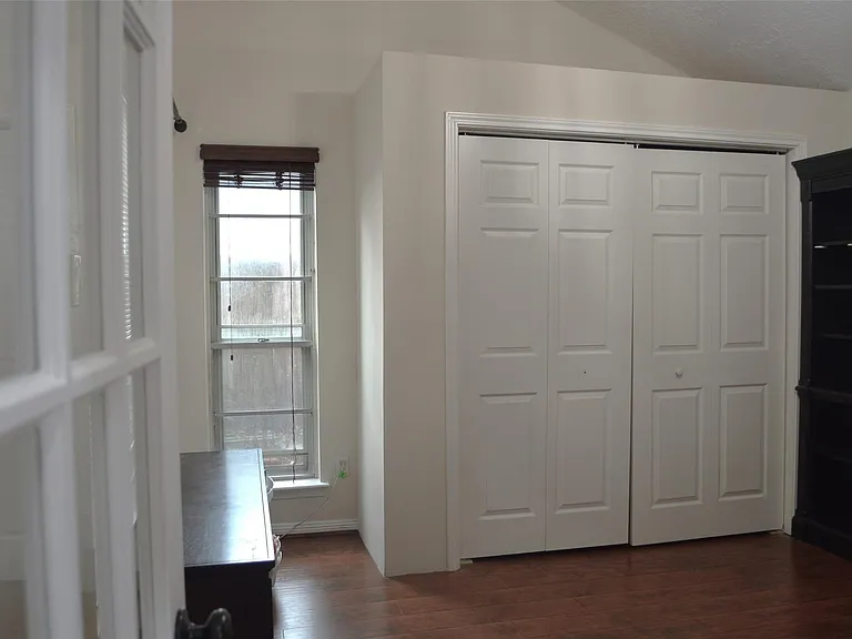 20010 Fort Bowie Ct — Photo 10