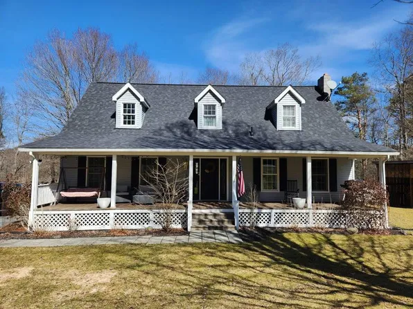 16 Hazel Road, Livingston Manor, NY 12758