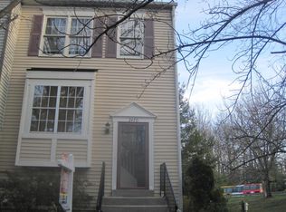 2470 Ridgehampton Ct, Reston, VA 20191