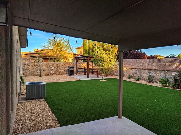 5th image of 12878 Hidden Grove Dr