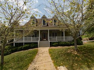 910 Rickel Dr #25, Hendersonville, NC 28739