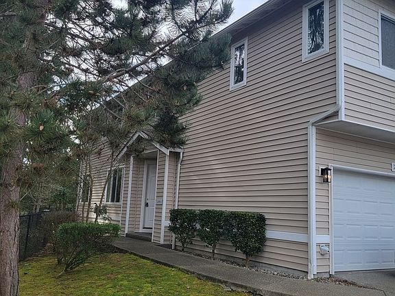 2nd image of 2155 Bobs Hollow Ln Unit A