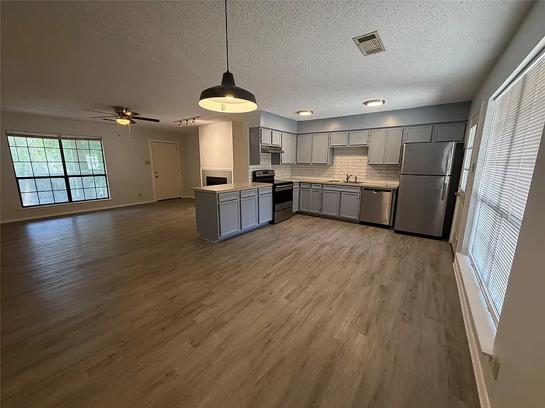 11101 Oak Branch Dr — Photo 12
