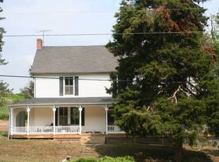 4169 Old Baltimore Rd, Draper, VA 24324