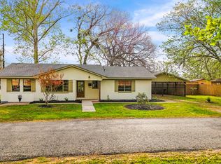 703 Austin St, Columbus, TX 78934