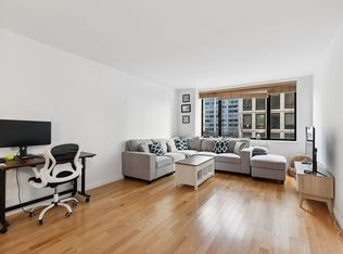 30 W 61st St APT 9G, New York, NY