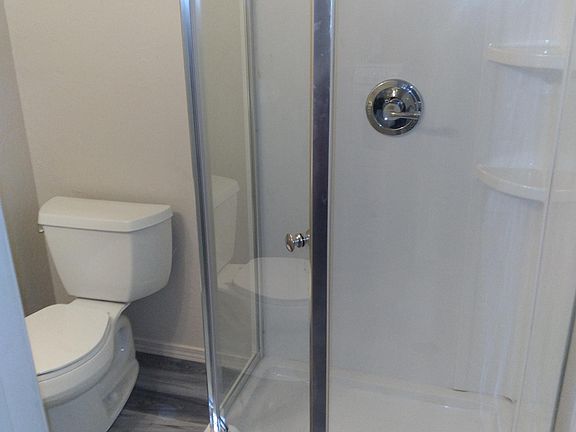 4th image of 1417 NE 10th St #2
