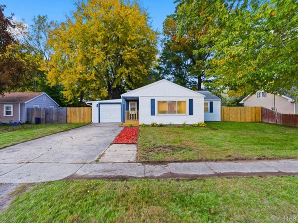 2419 Montana Ave, Saginaw, MI 48601