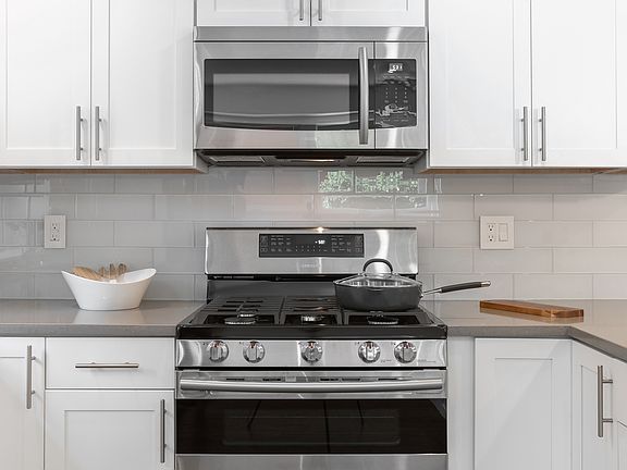 2nd image of 1102-48 N 2nd St #Cfgiza