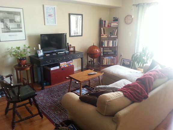 4th image of 2403 E Norris St