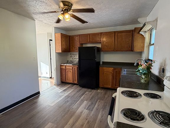 5th image of 3664 Crosby Dr