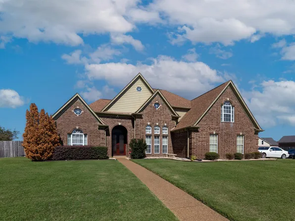 8272 Stonebrier Ln, Arlington, TN 38002